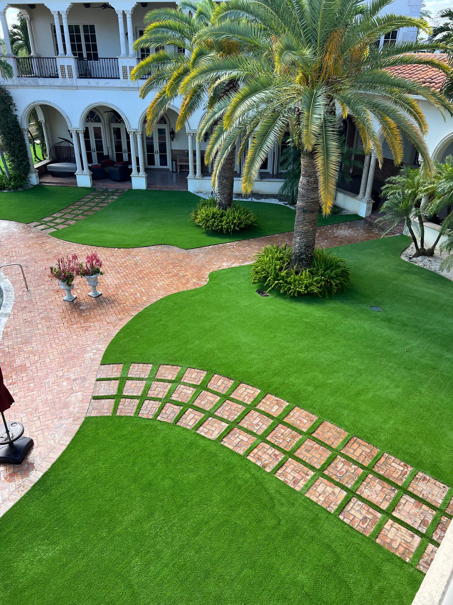 ARTIFICIAL TURF