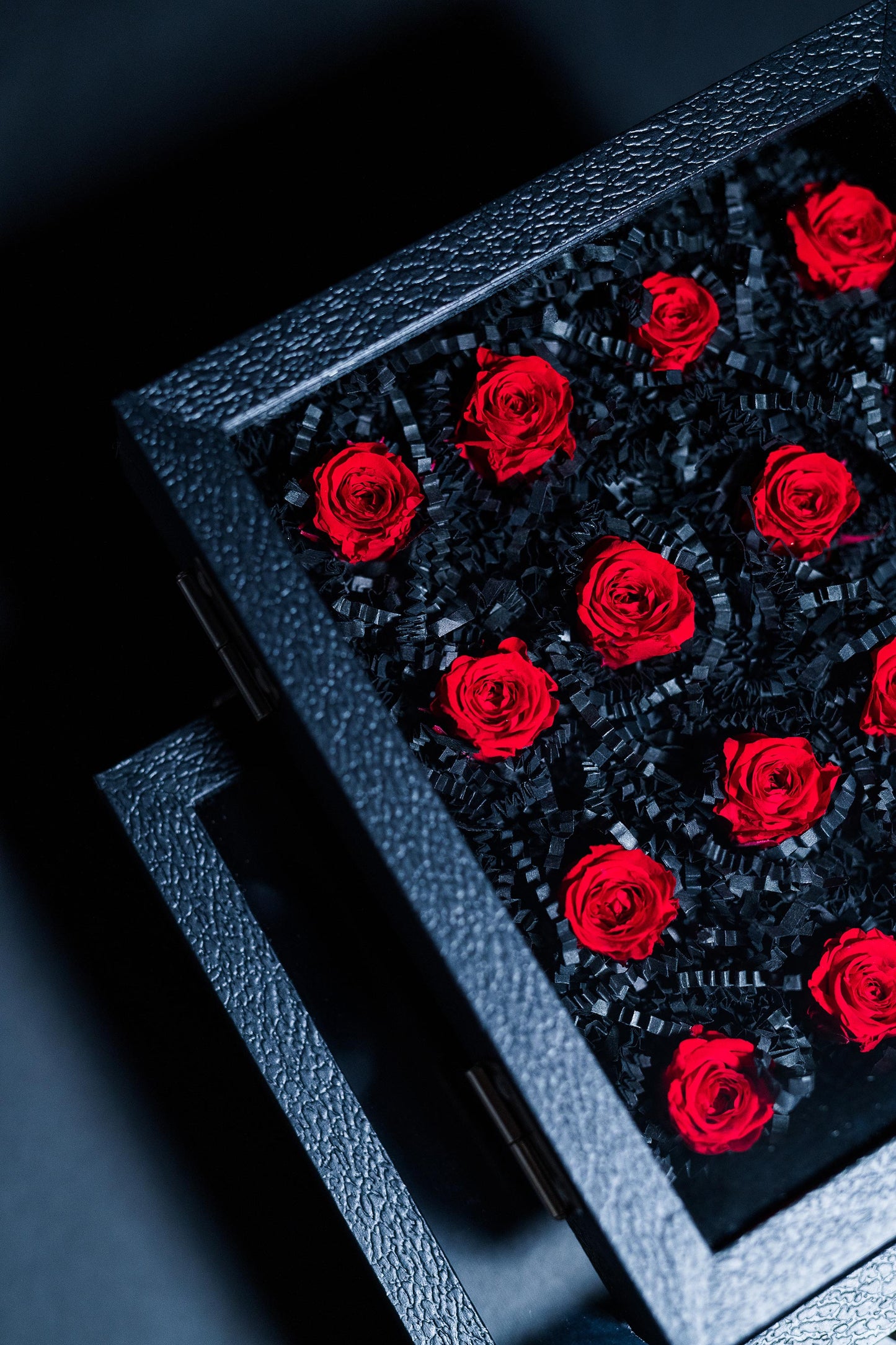 CLEAR TOP MINI ROSE GIFT BOXES