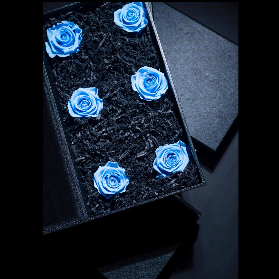 LIGHT BLUE FOREVER ROSES