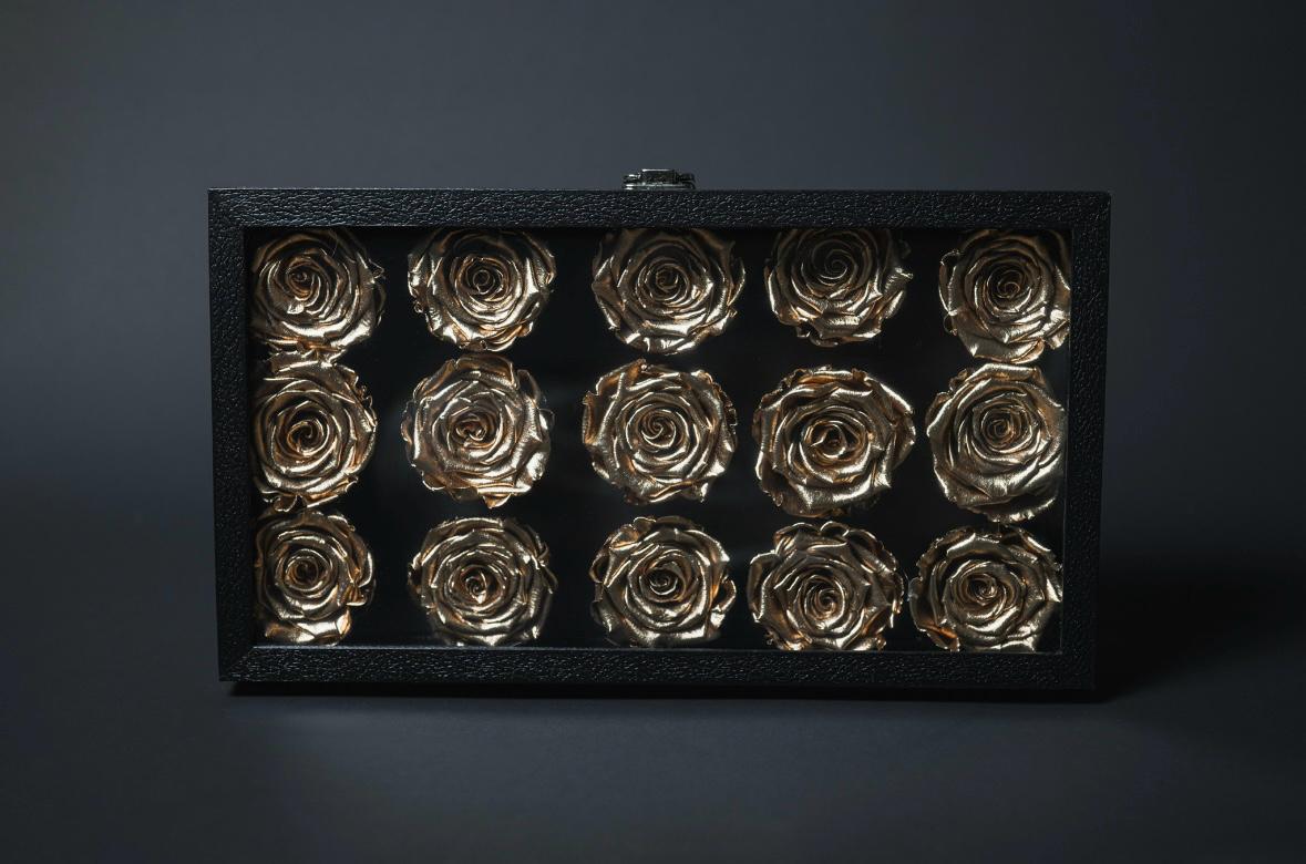 Glass Top Floral Box - PRESERVED ROSES – Oh My Garden, What The Flower