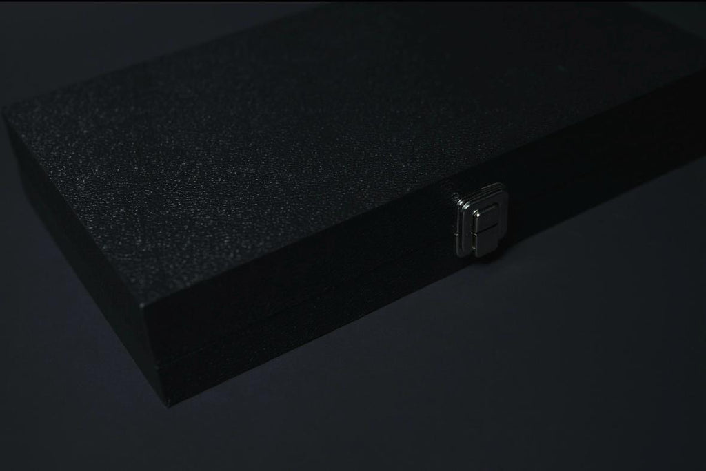 Glass Top Floral Box - PRESERVED ROSES