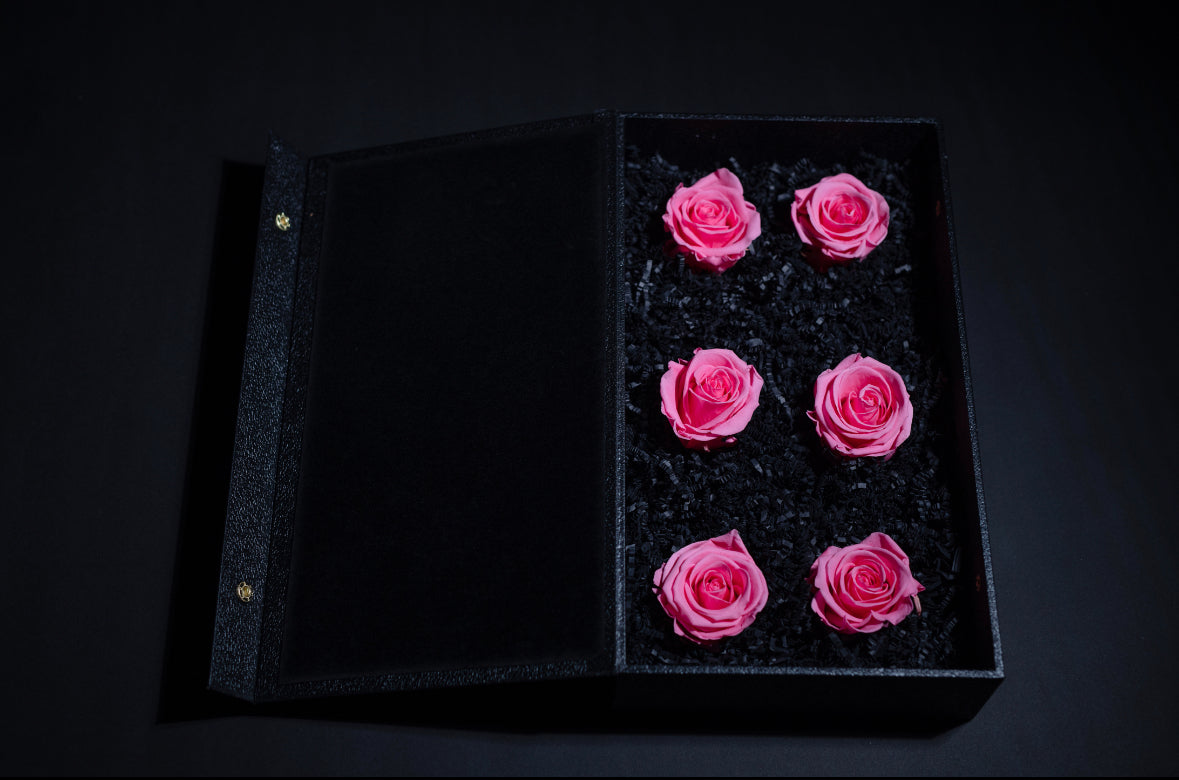 LIGHT PINK FOREVER ROSES